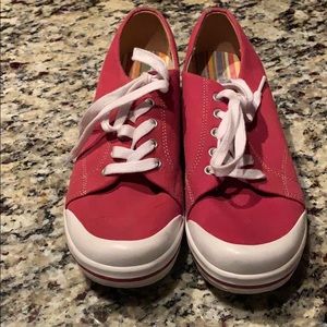 Dansko Vegan